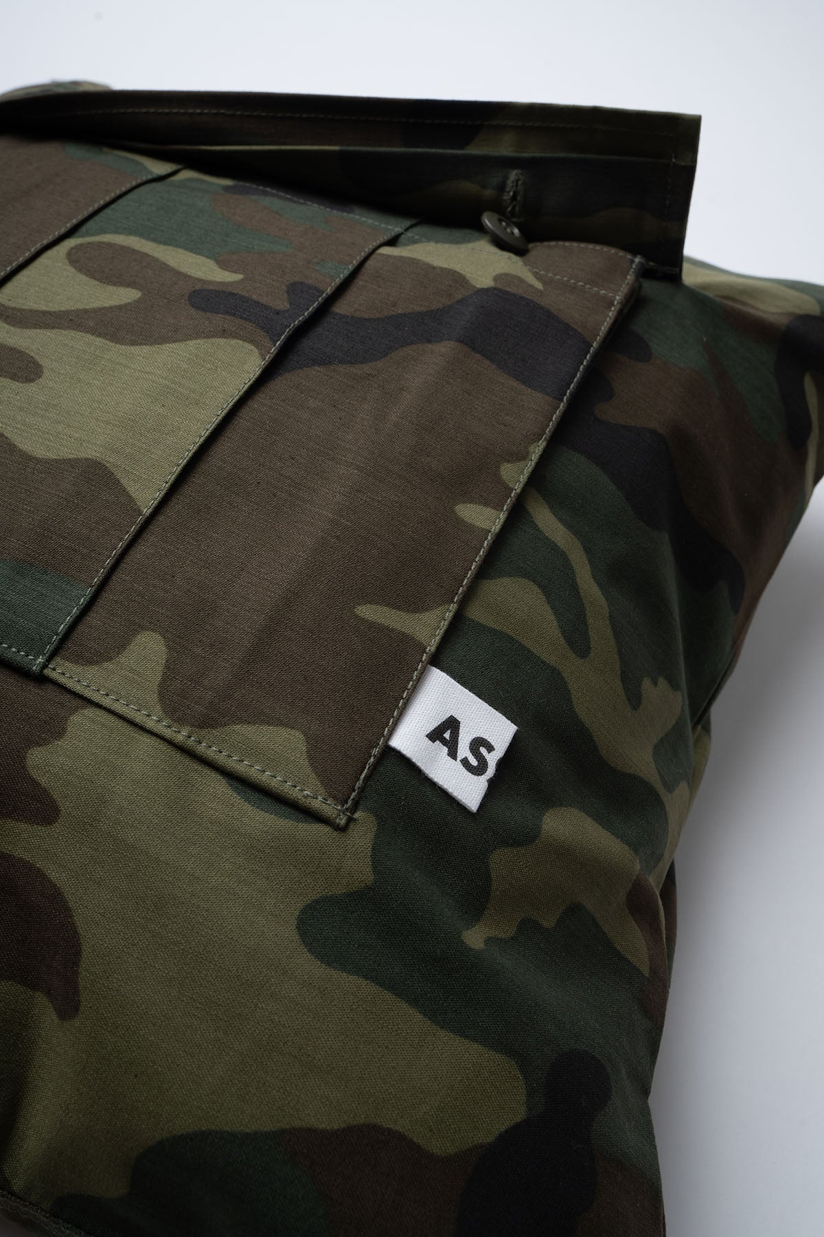 80's Camo Back Satin / 45cm Cushion Cover【予約】7月14日以降弊社より順次出荷