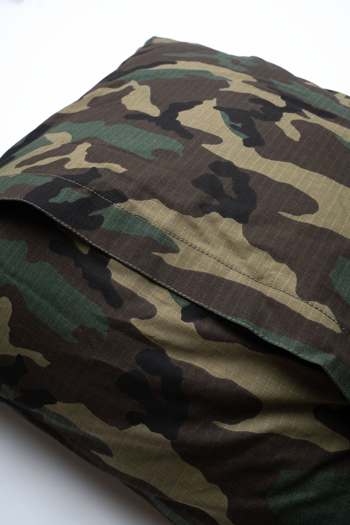 Early 80's Camo Rip Stop / 45cm Cushion Cover 【予約】9月24日以降弊社より順次出荷